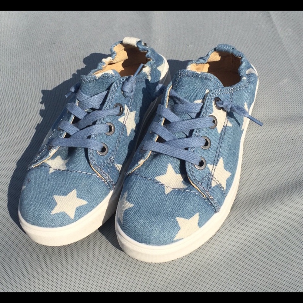 Steve Madden Sneakers - Picture 3 of 7